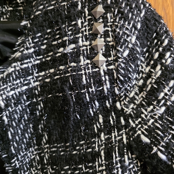 Paper Tee Black and White Tweed Blazer - Picture 4 of 5